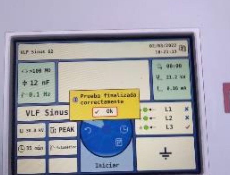 Pantalla del equipo VLF con la prueba terminada correctamente